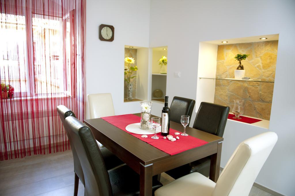 Apartman U Srcu Grada - Ilicev Prolaz Split Zewnętrze zdjęcie